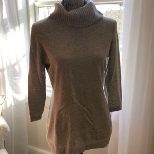 Cashmere sweater